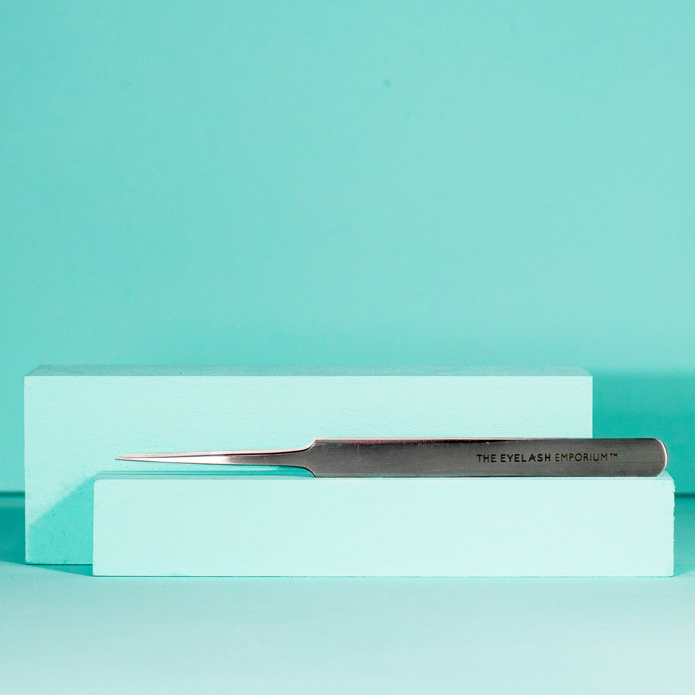 On-Point Individual Straight Tweezers